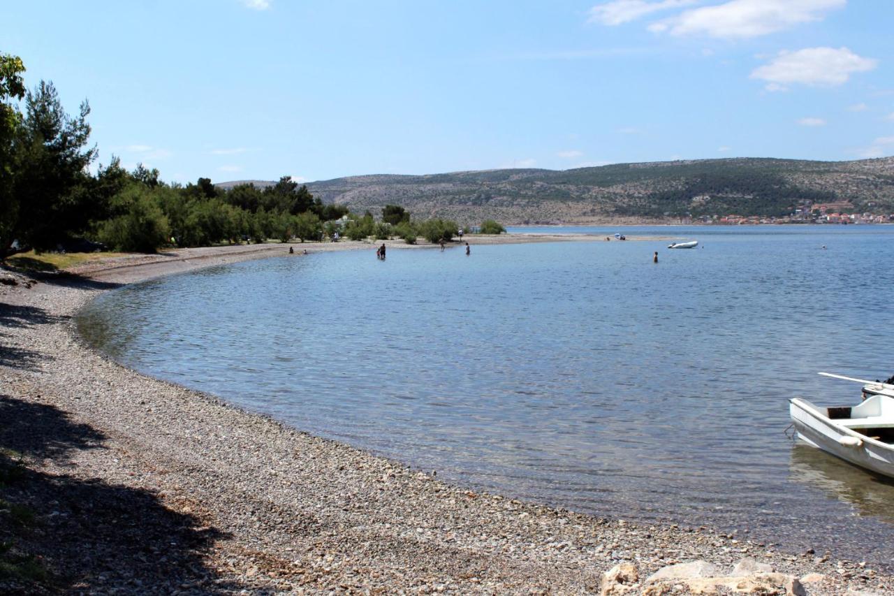 Apartments With A Parking Space Seline, Paklenica - 6603 Starigrad Paklenica Bagian luar foto